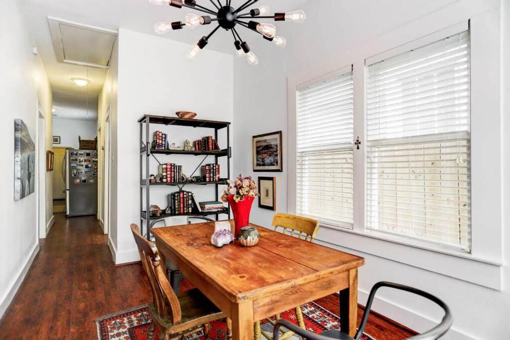 הוילה יוסטון Artsy Heights House: Walk To Food-Bars-Shops-Trails, Kids & Pet Friendly מראה חיצוני תמונה